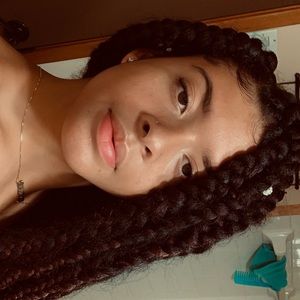 Meet your Posher, Tasia